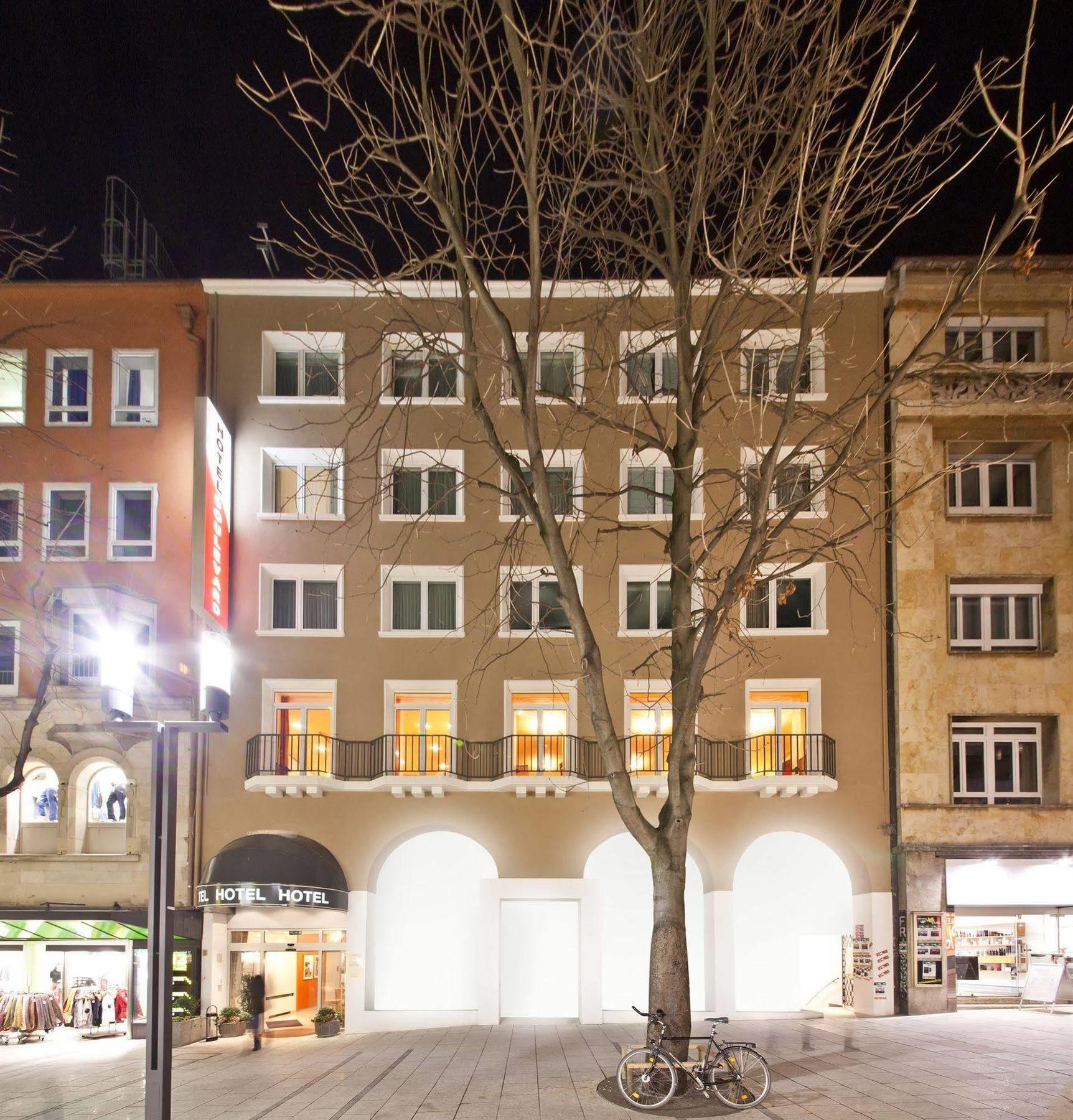 Novum Hotel Boulevard Stuttgart City Exteriör bild